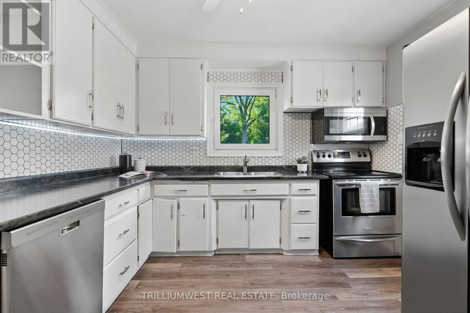 154 MONTGOMERY ROAD