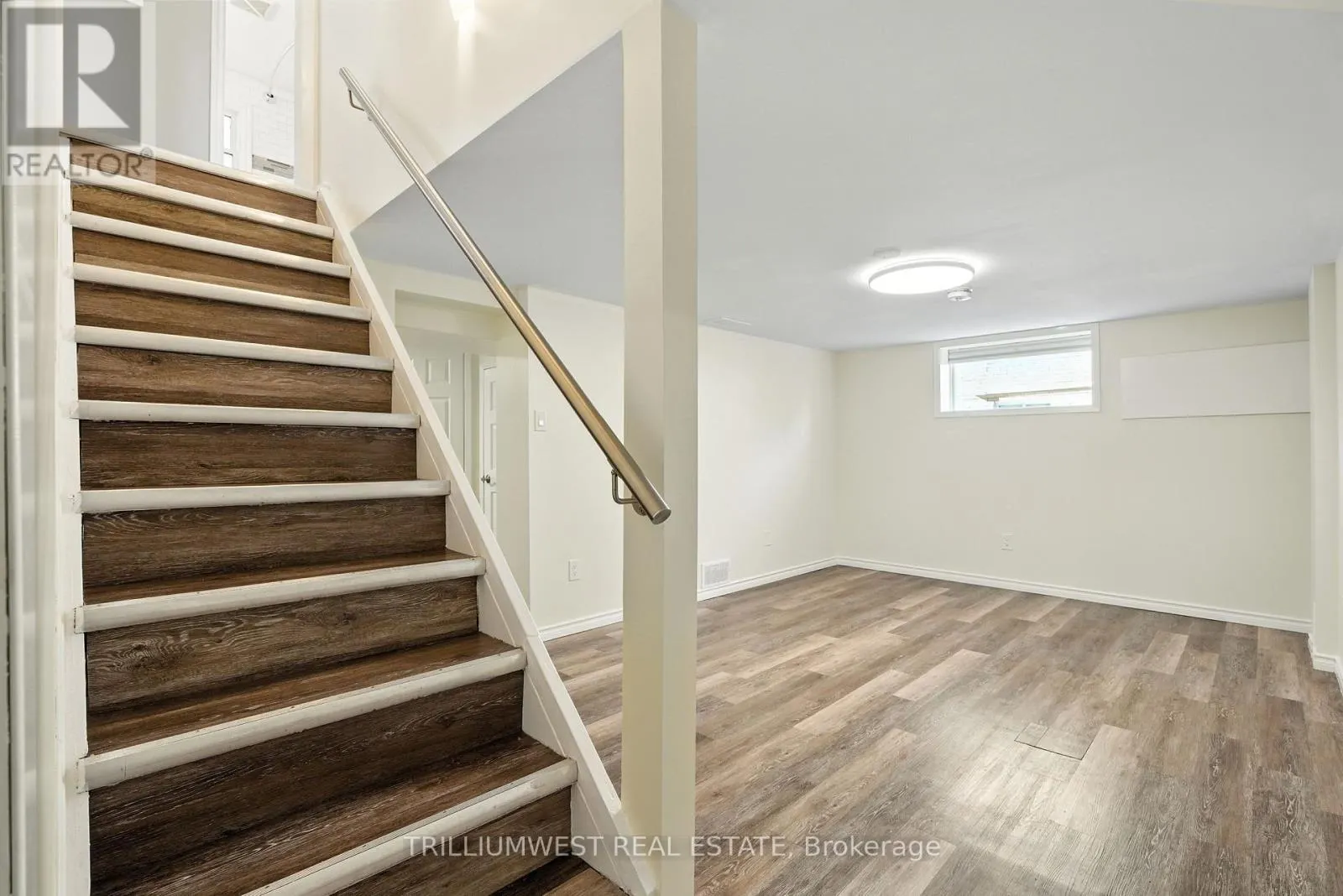 154 MONTGOMERY ROAD