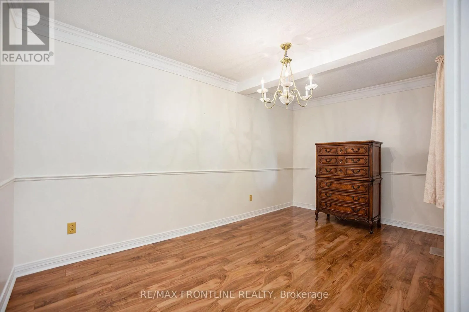 10 BATHURST ROAD