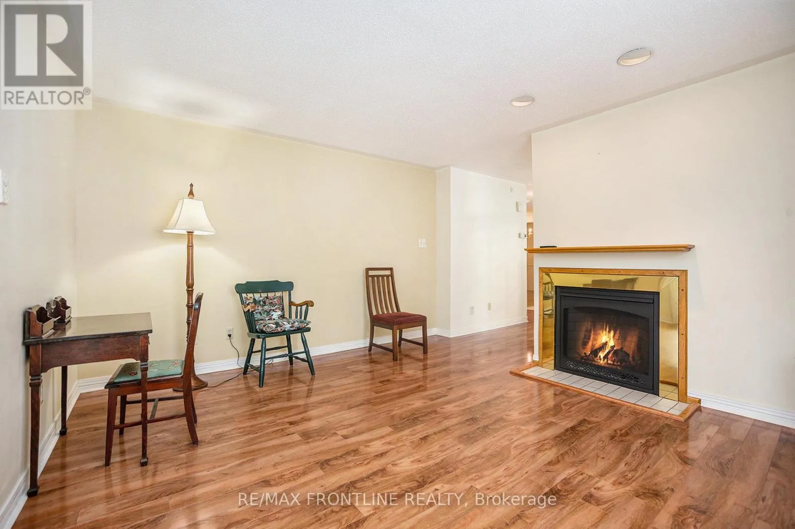 10 BATHURST ROAD
