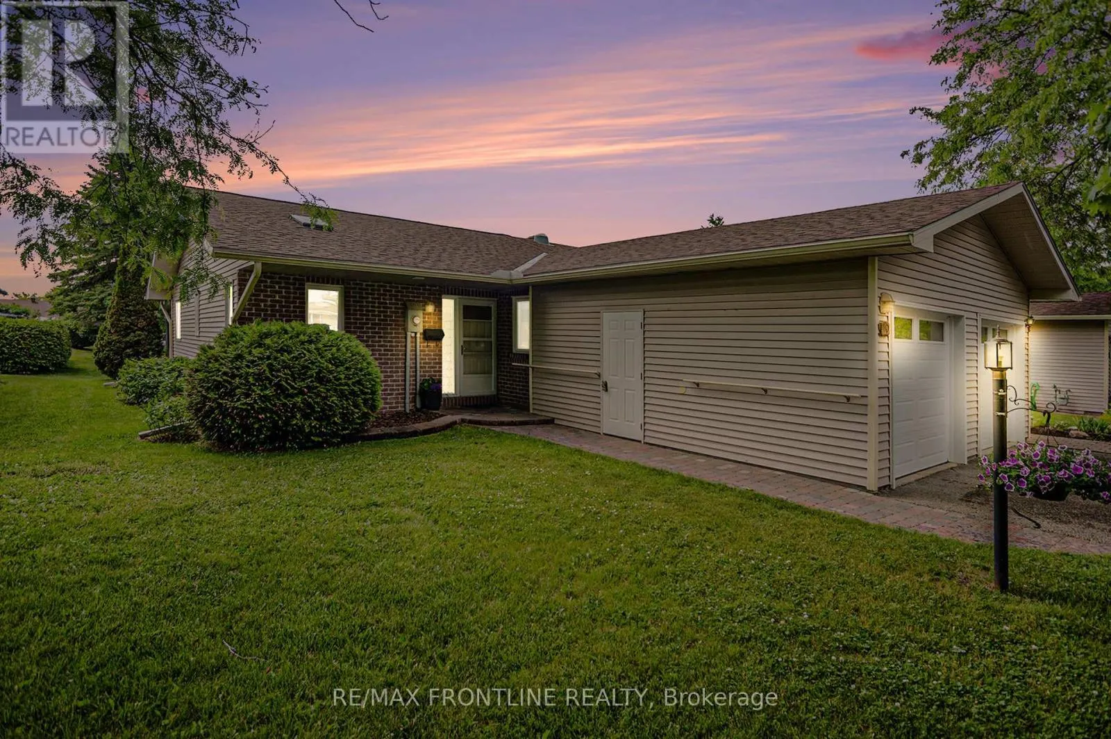10 BATHURST ROAD