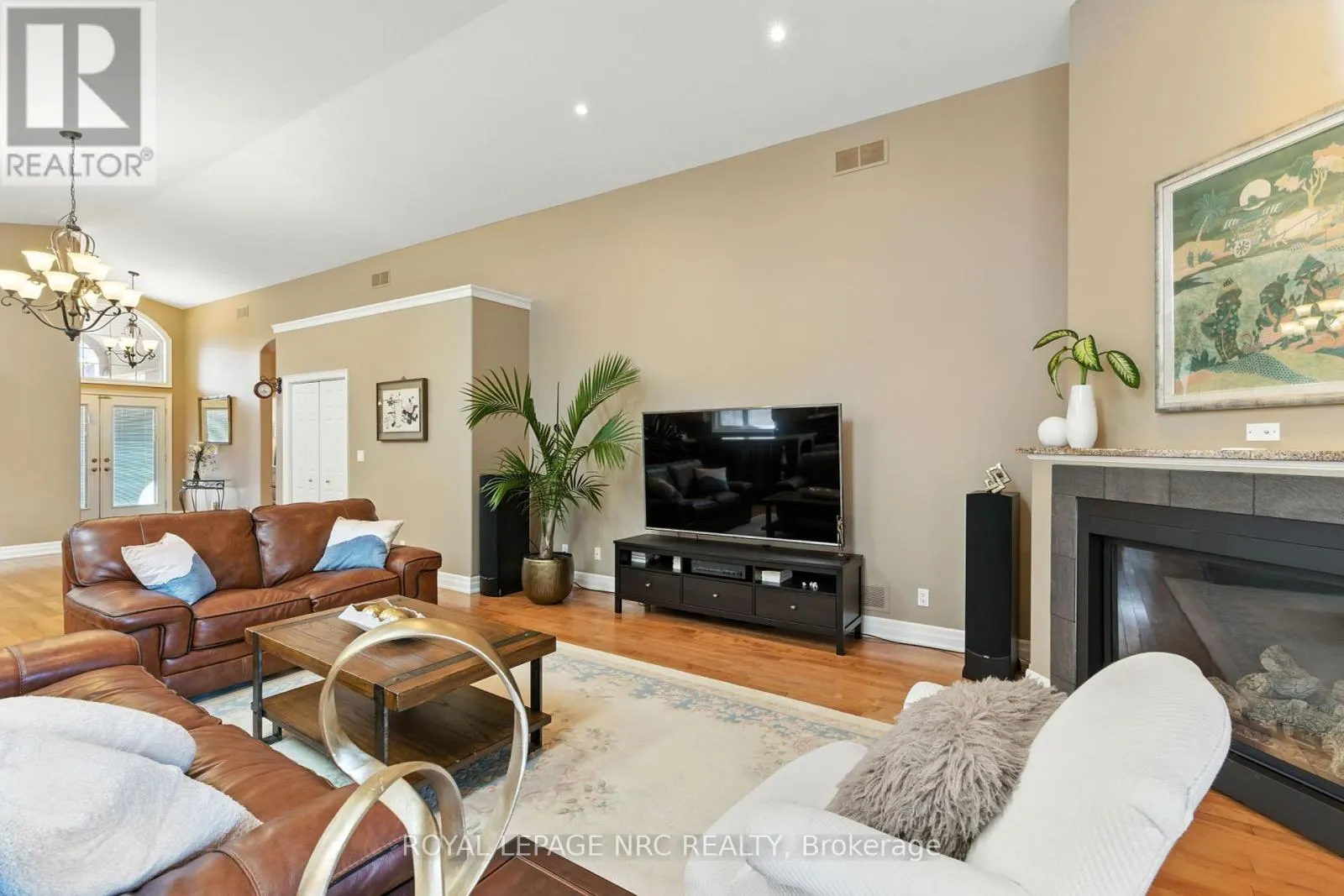6 MCLEAN COURT