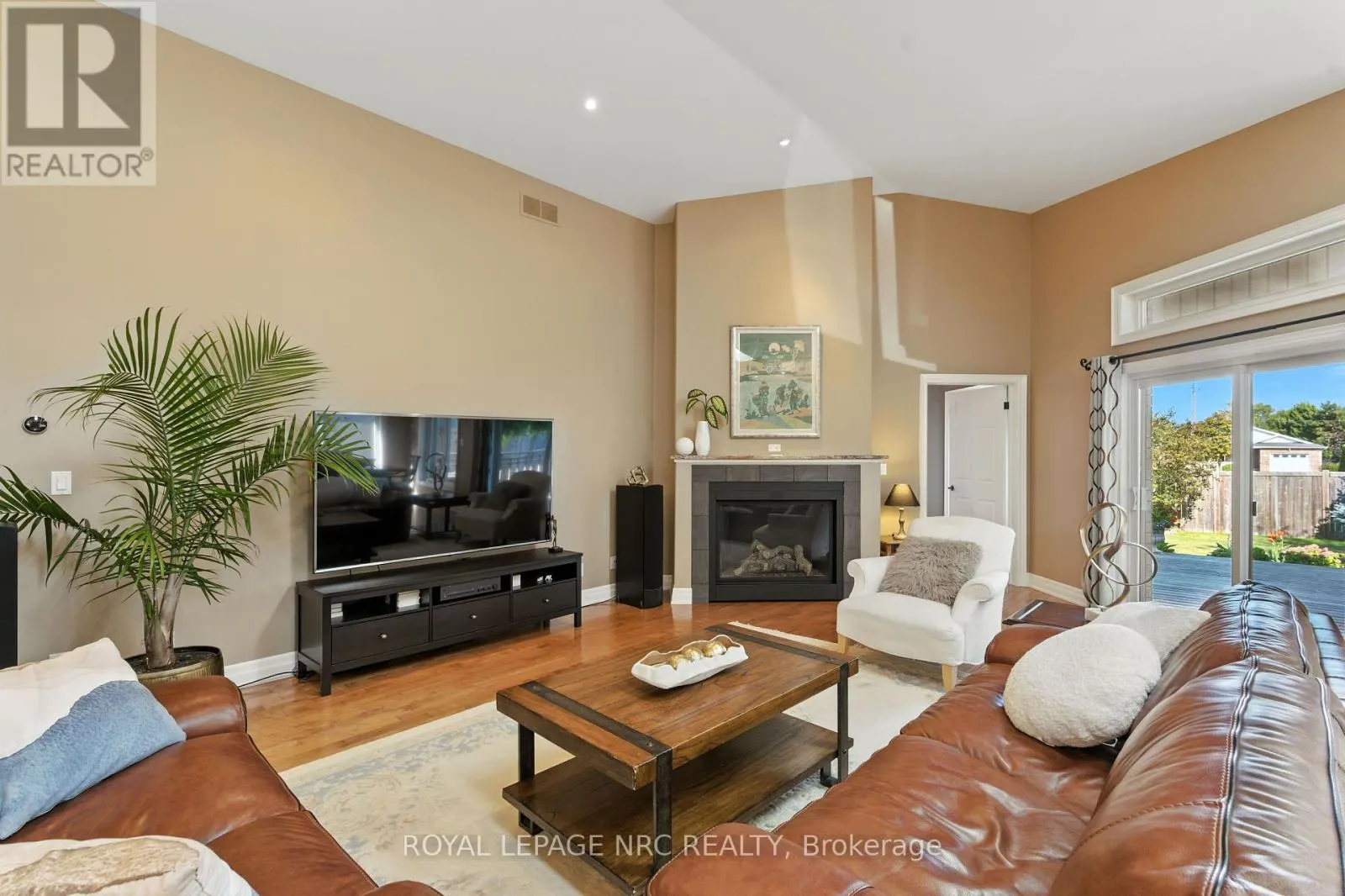 6 MCLEAN COURT