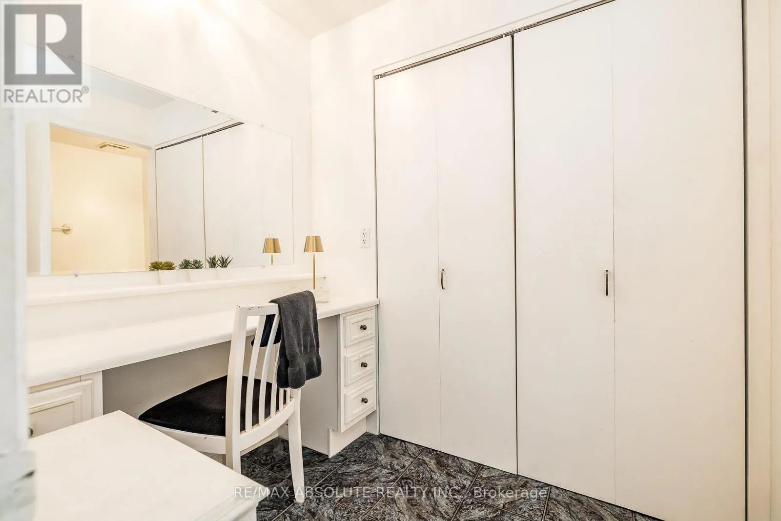 7 RAMSGATE PRIVATE E