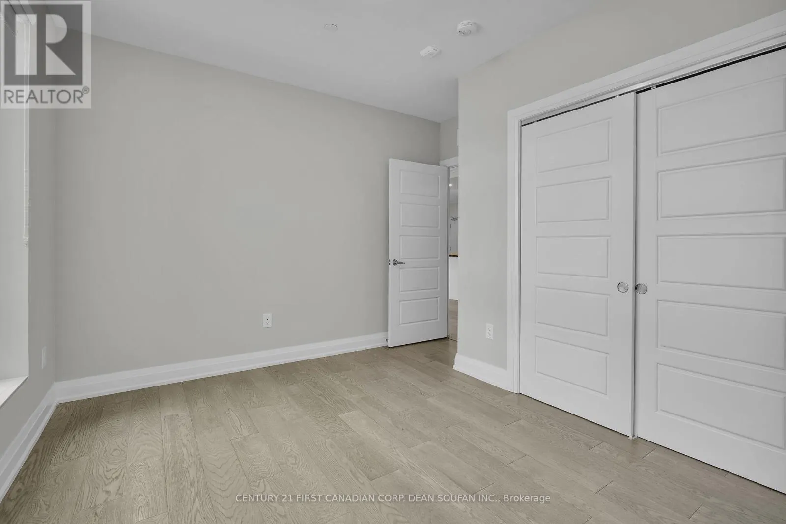 201 - 1975 FOUNTAIN GRASS DRIVE, #201