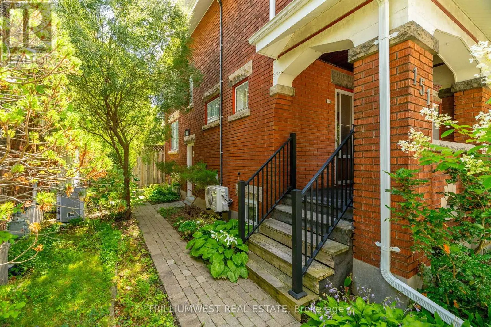 151 UNION BOULEVARD