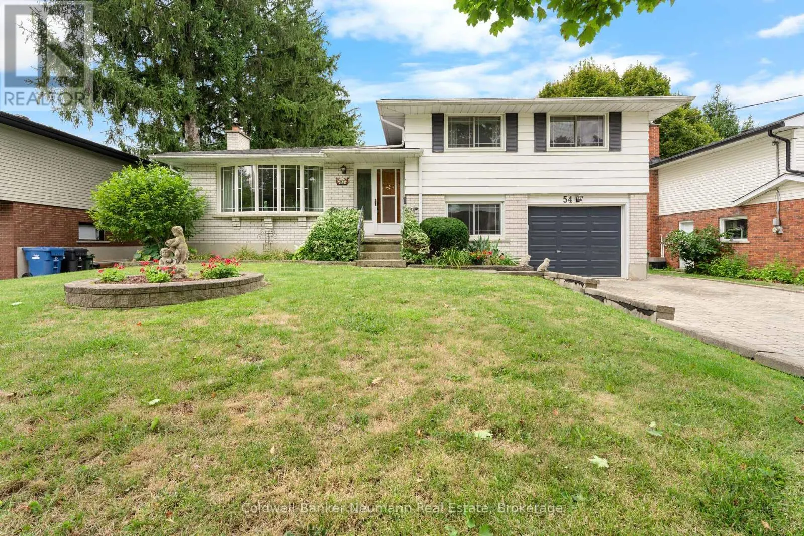 54 GLENBURNIE DRIVE