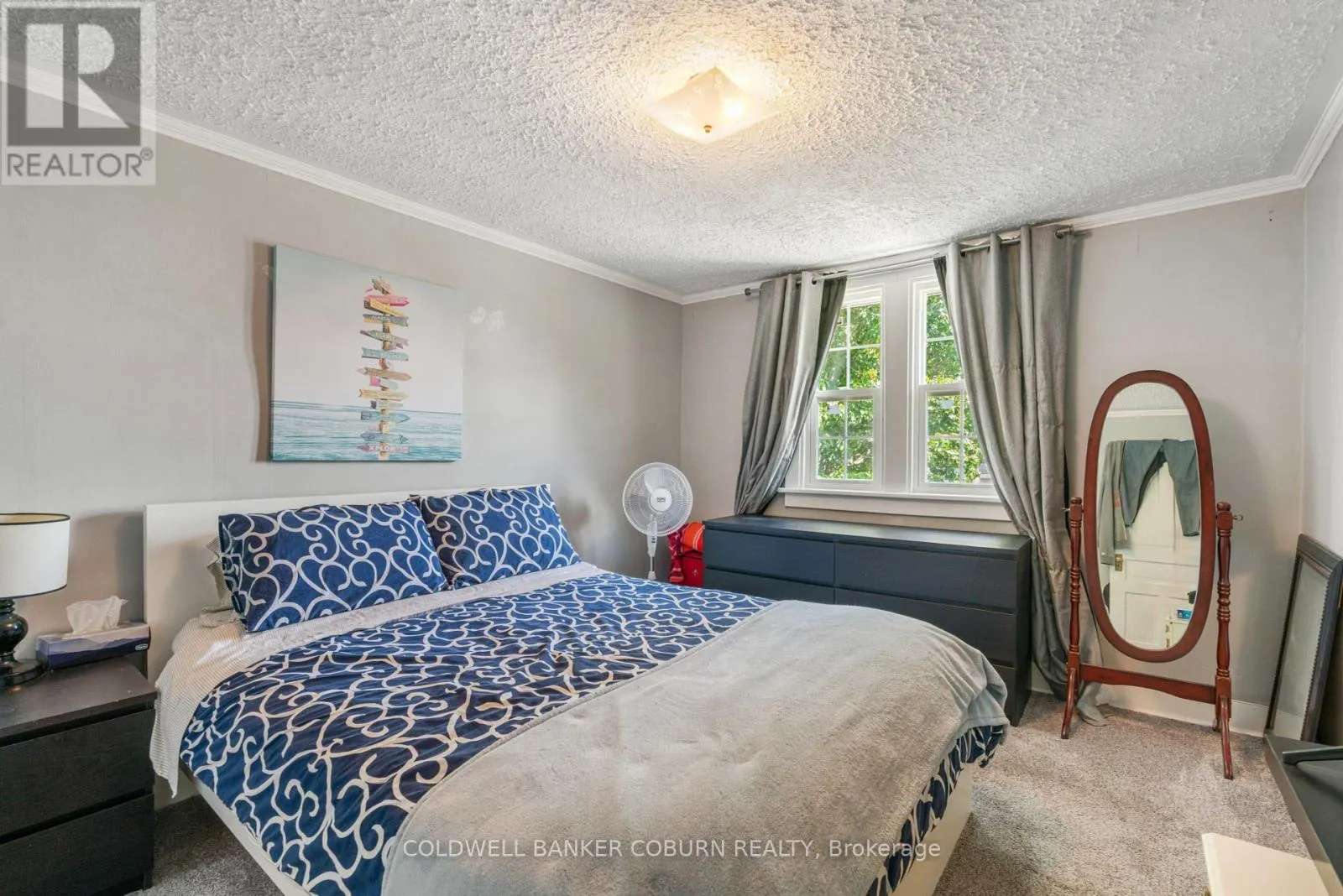 176 PEARL STREET W