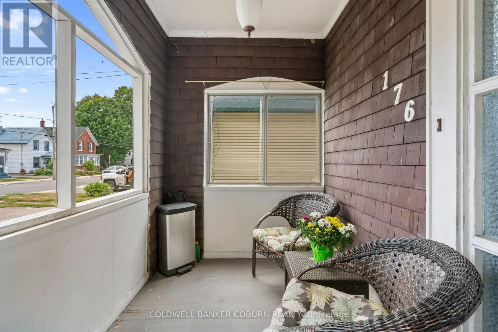 176 PEARL STREET W