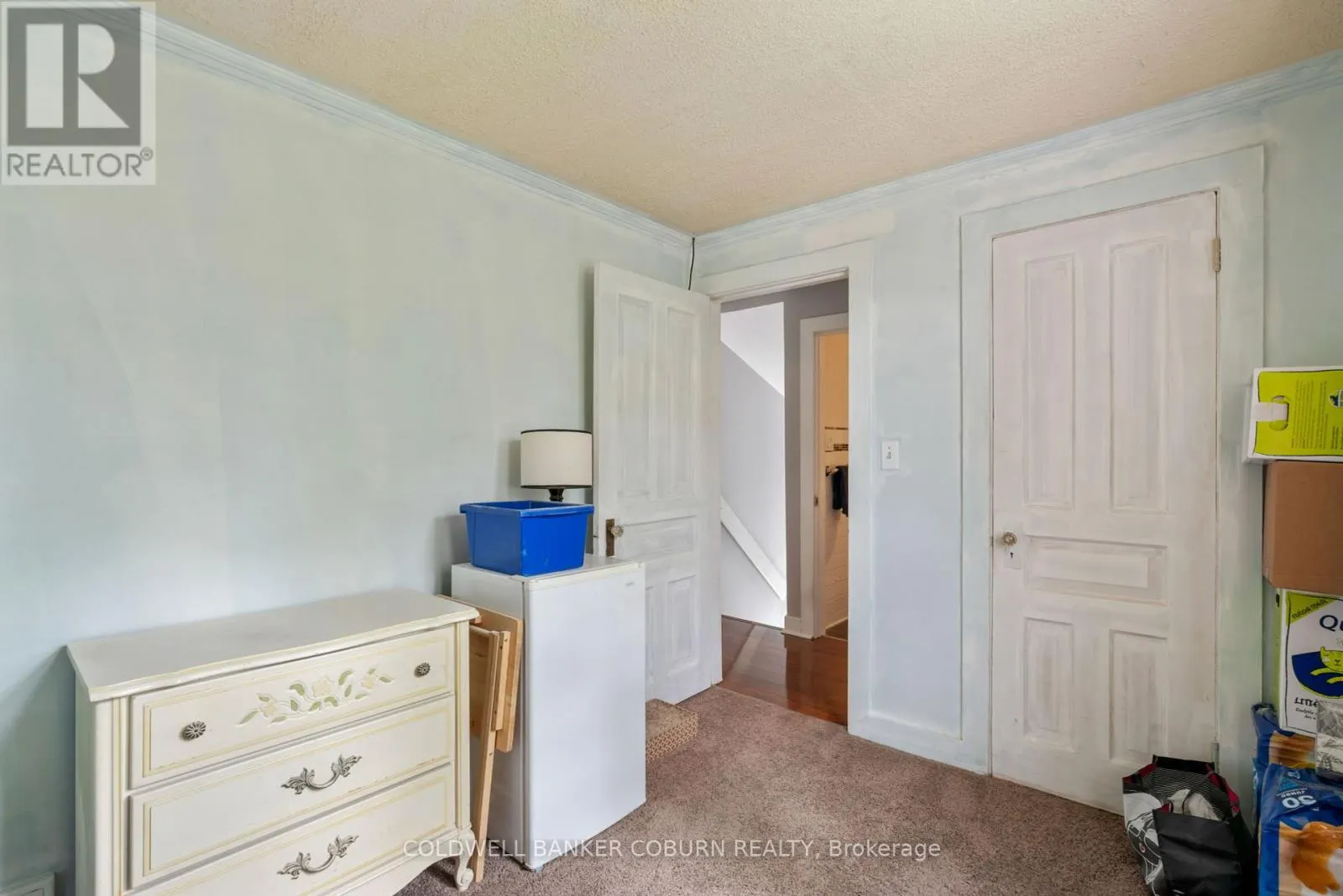 176 PEARL STREET W