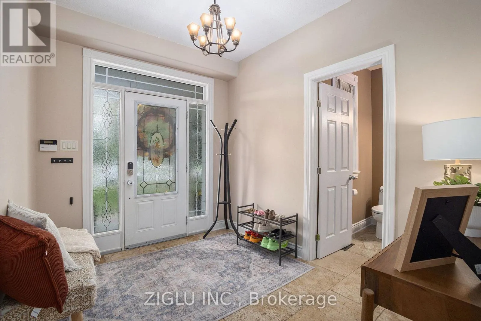 38 ORADEA CRESCENT