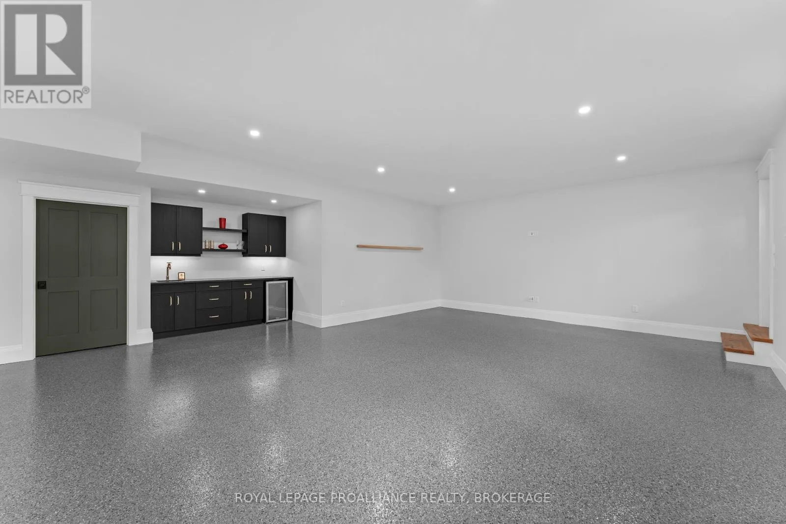 514 CATON ROAD