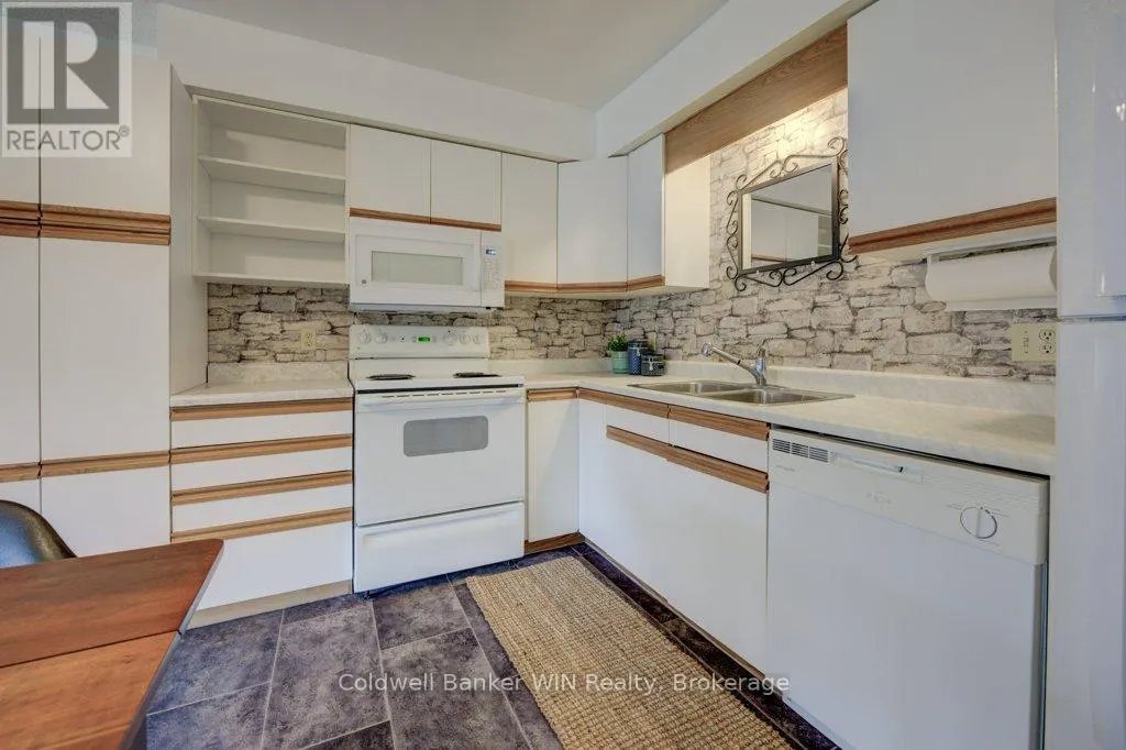 309 - 460 DURHAM STREET W, #309