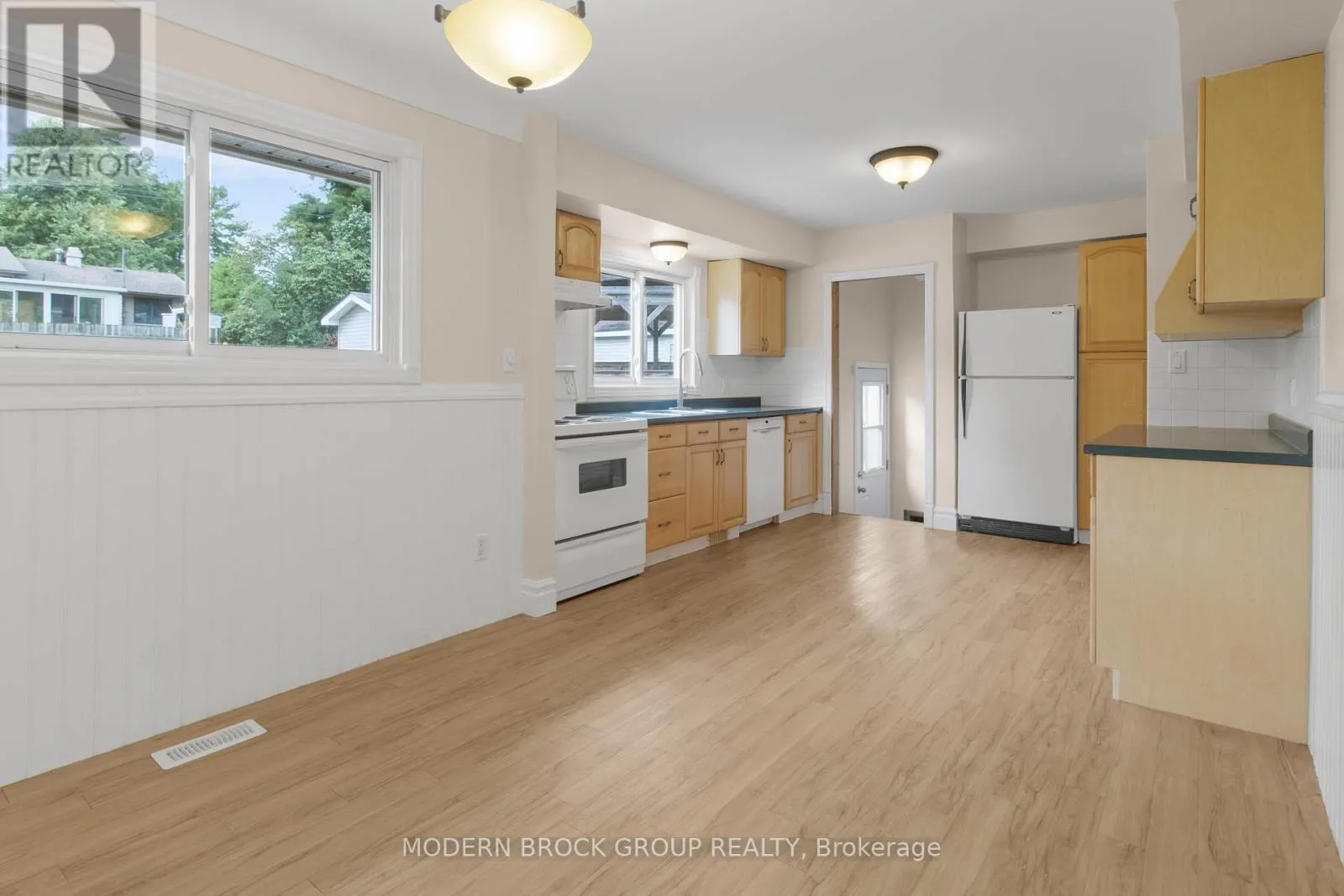 39 CONVAY CRESCENT