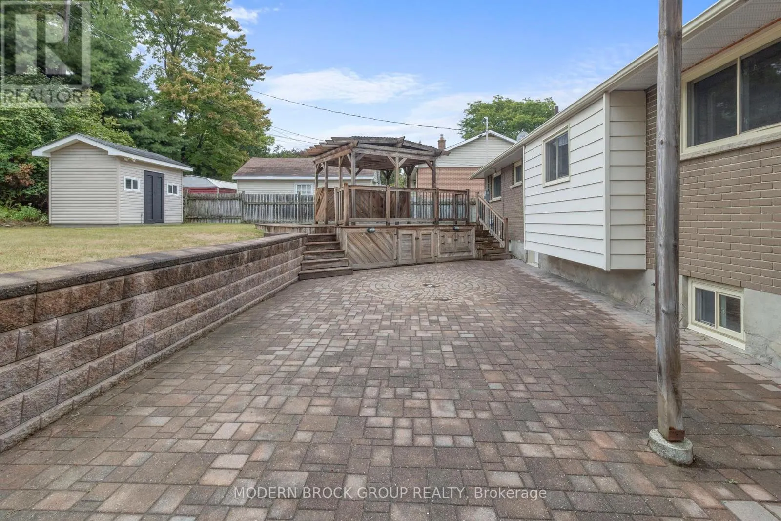 39 CONVAY CRESCENT