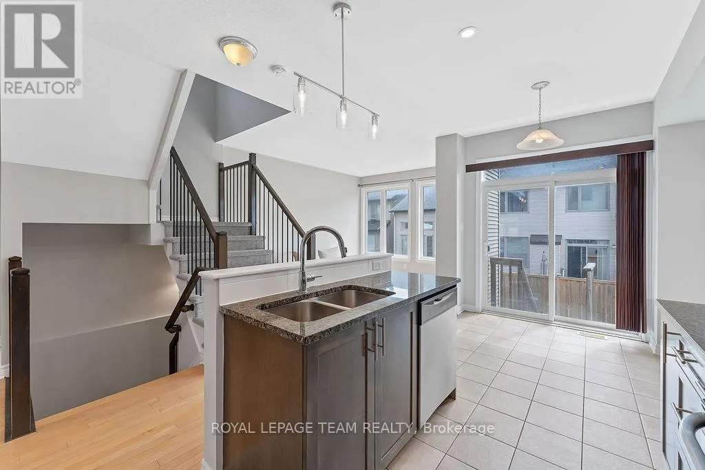 116 POPPLEWELL CRESCENT