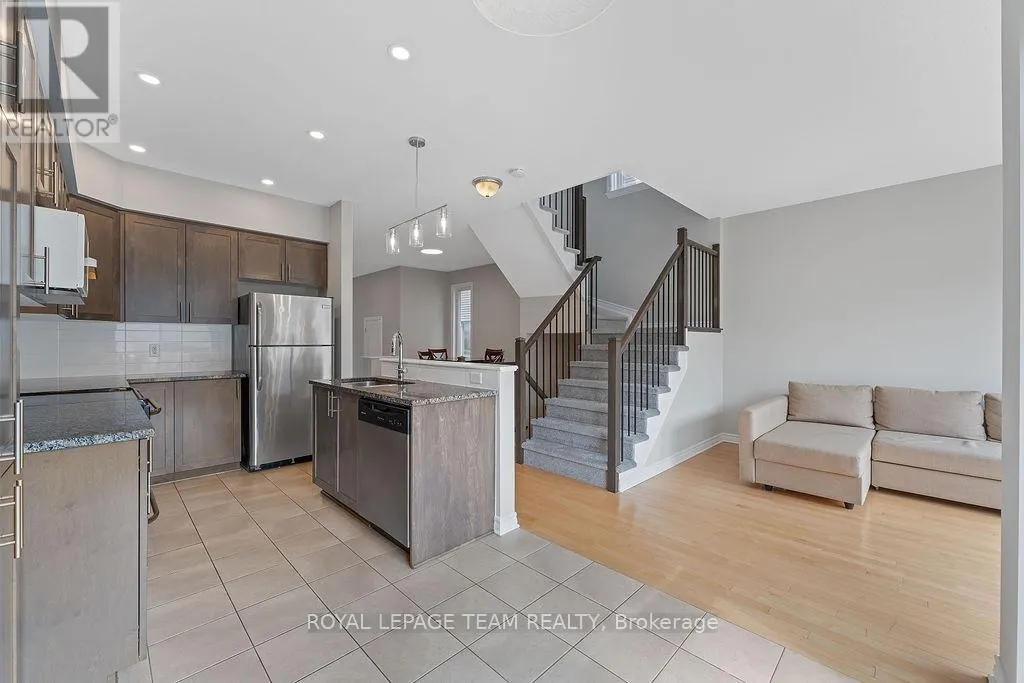 116 POPPLEWELL CRESCENT