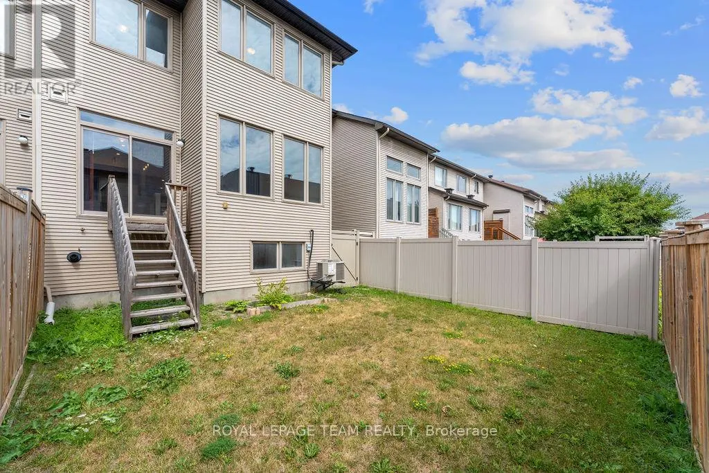 116 POPPLEWELL CRESCENT