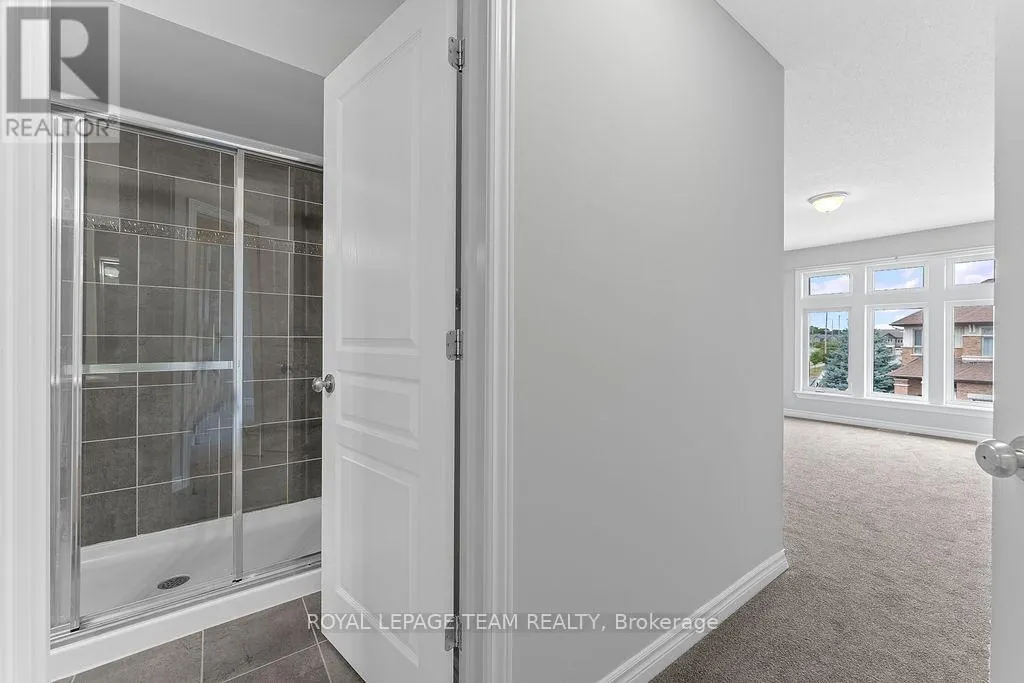 116 POPPLEWELL CRESCENT
