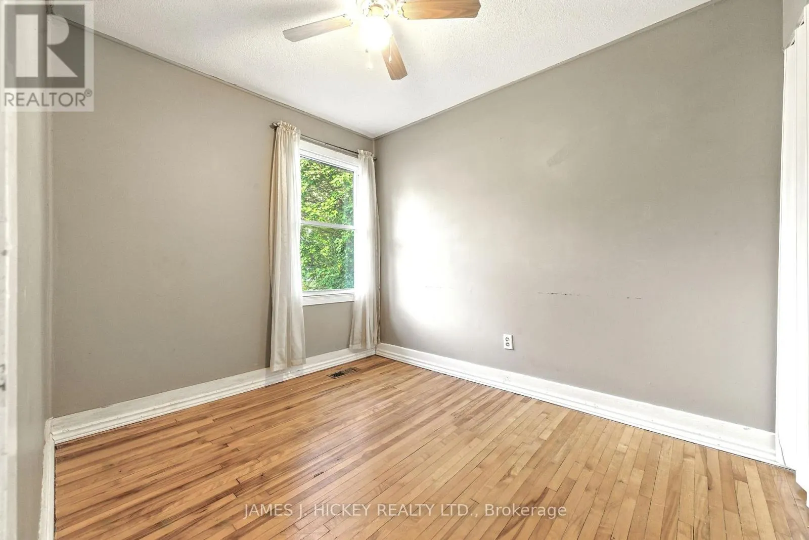 29 GLENDALE AVENUE