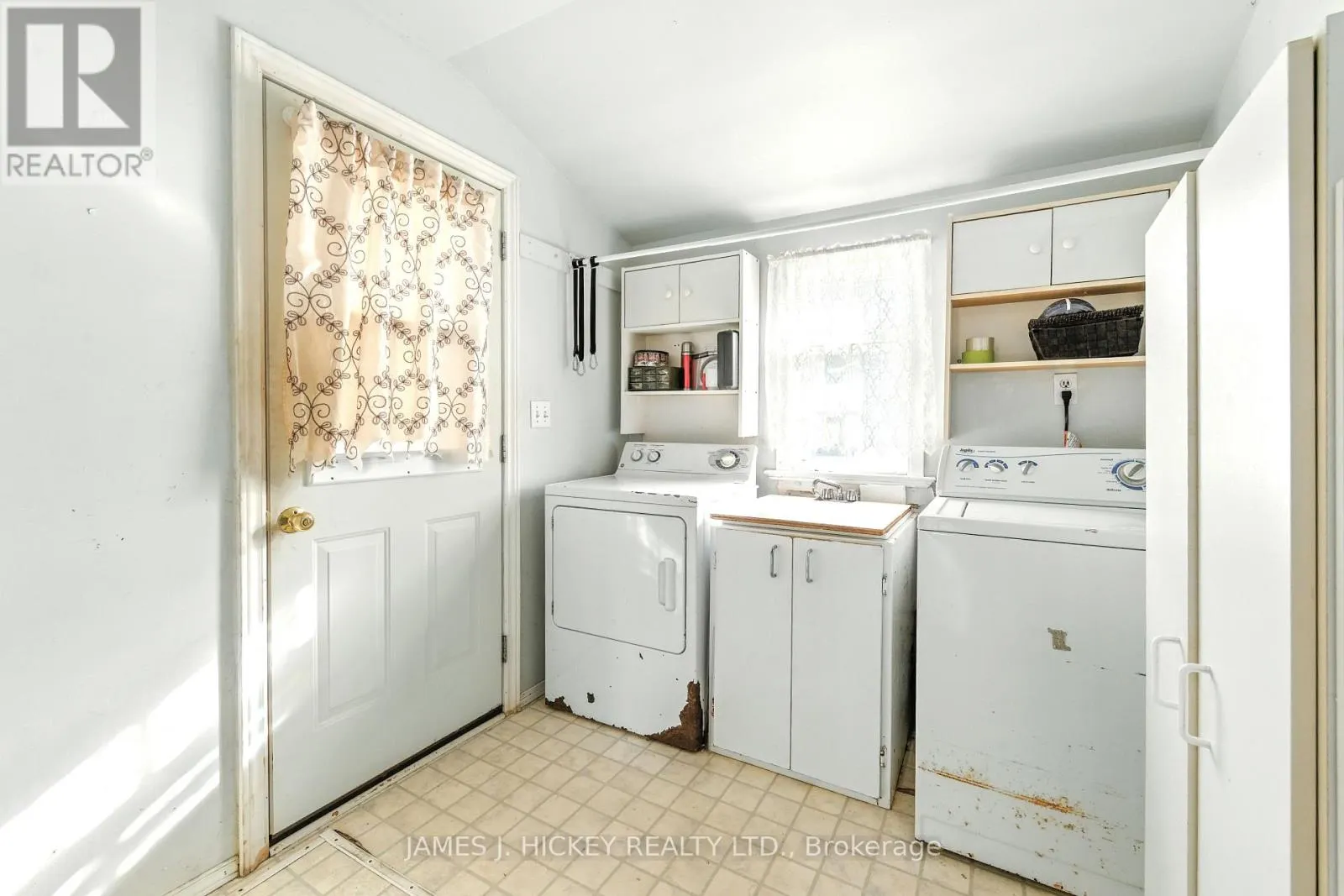 29 GLENDALE AVENUE