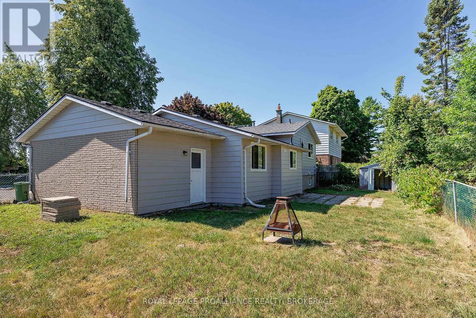 63 OLD OAK ROAD