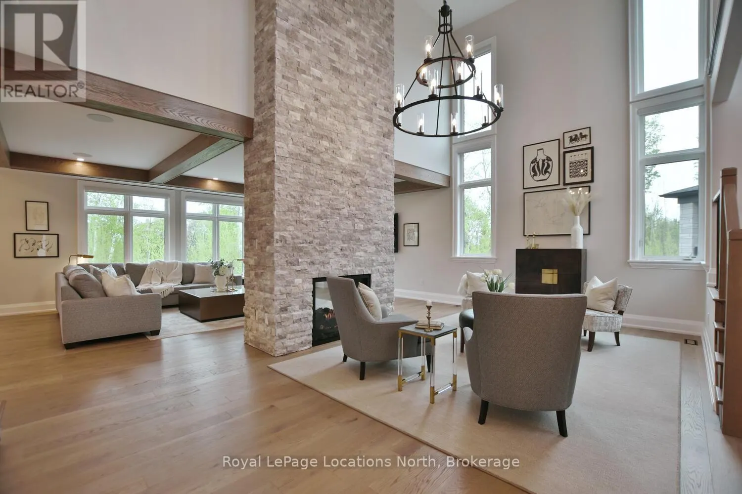 166 SPRINGSIDE CRESCENT
