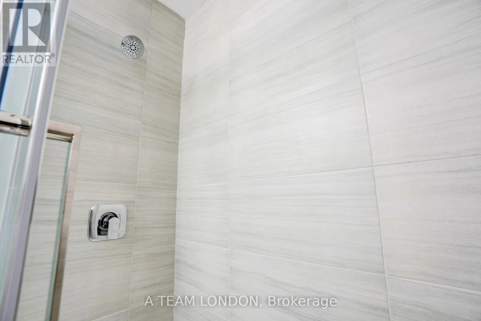 306 - 100 THE PROMENADE, #306