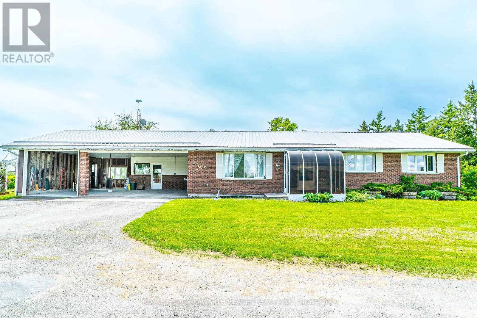 576 LORNEVILLE ROAD