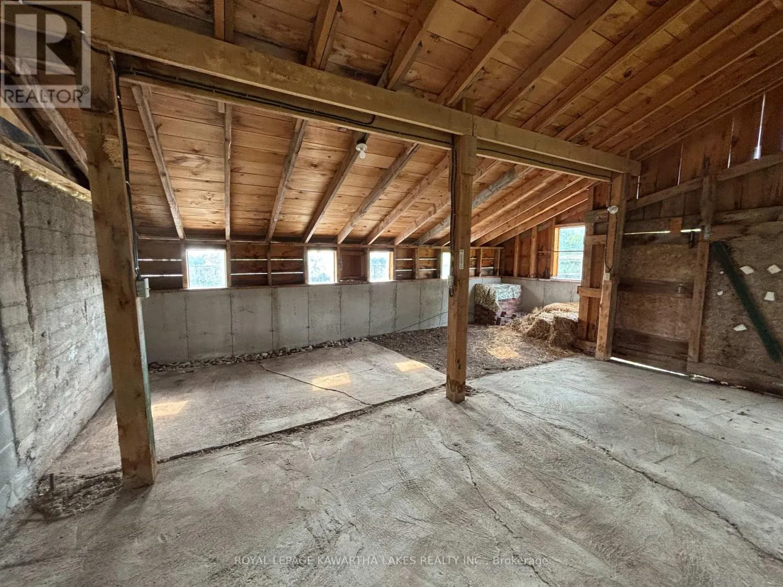 576 LORNEVILLE ROAD