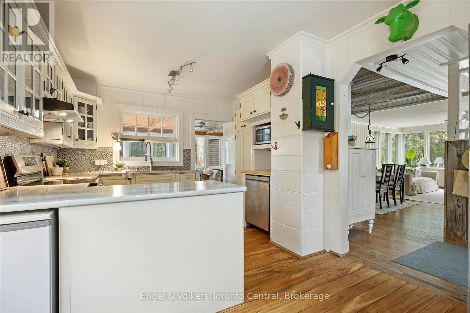 2 - 1196 CRANBERRY ROAD, #2