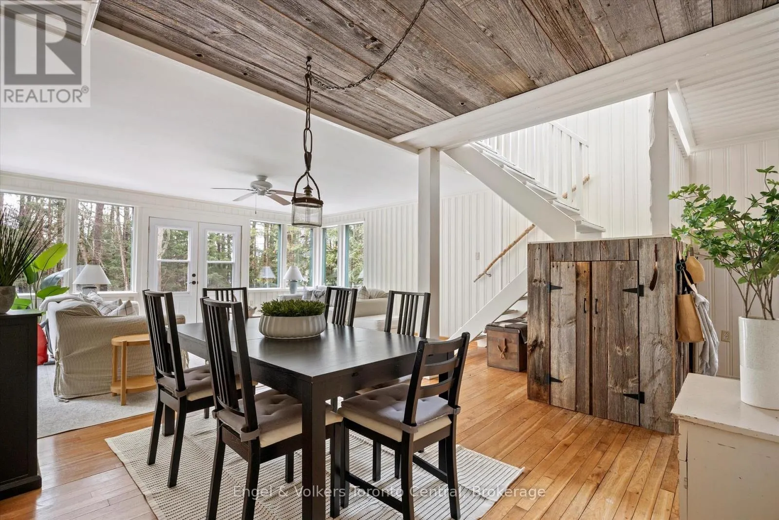 2 - 1196 CRANBERRY ROAD, #2