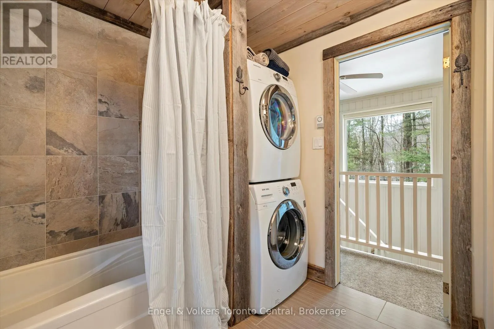 2 - 1196 CRANBERRY ROAD, #2