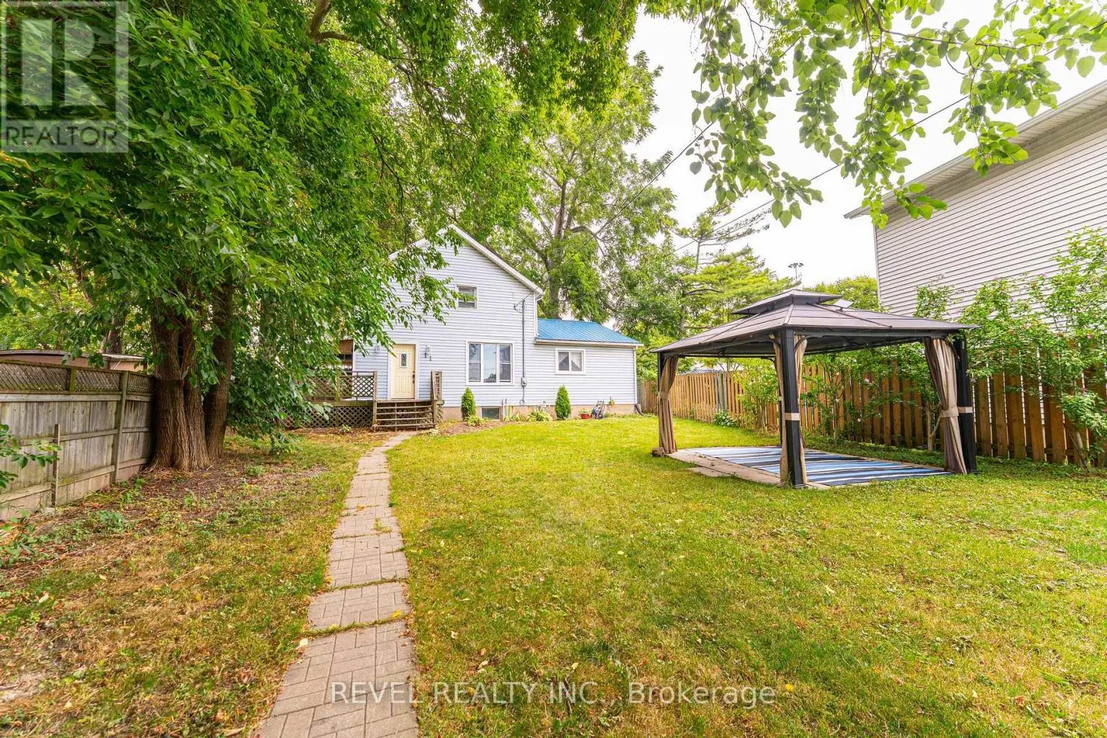 11 ELMWOOD AVENUE
