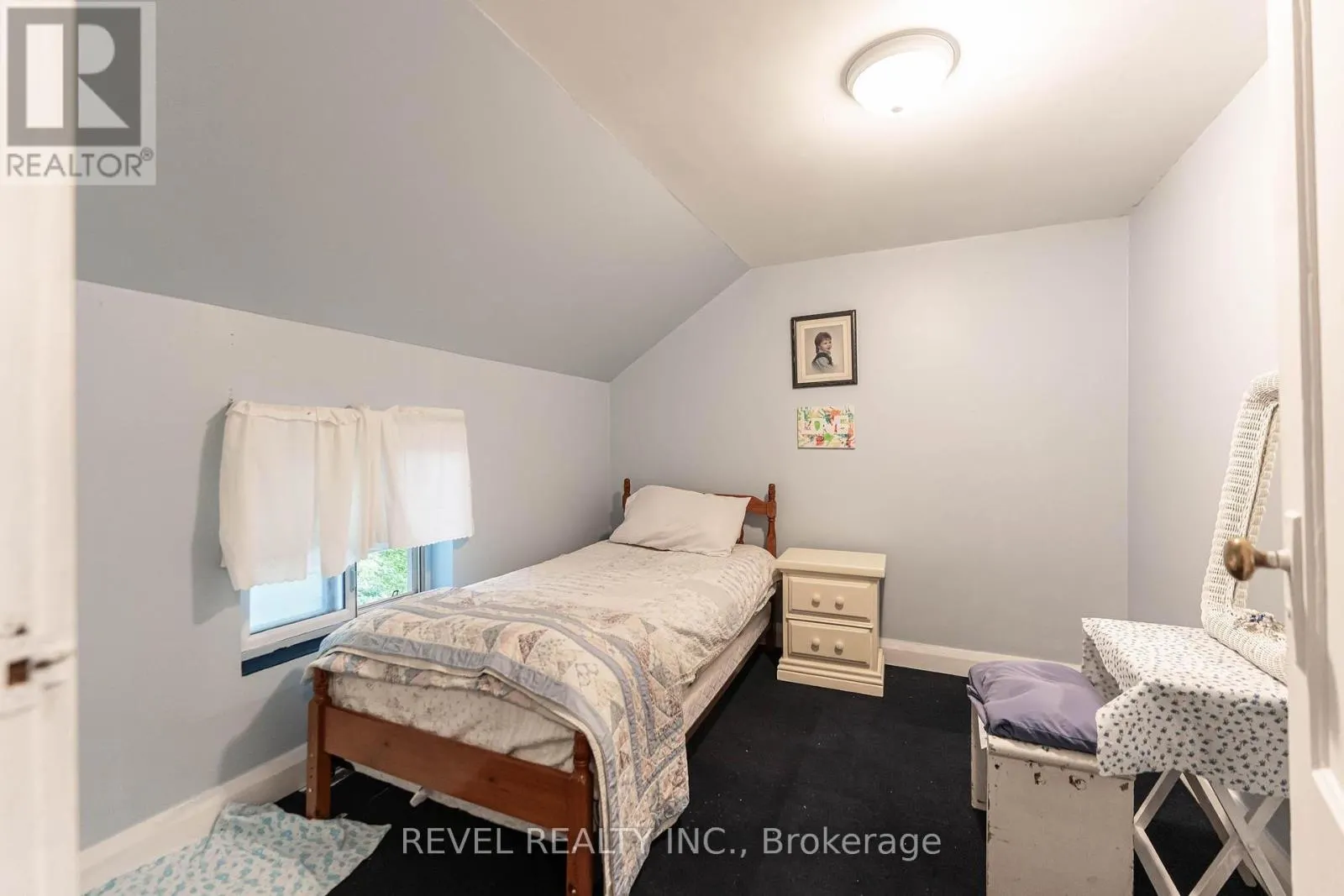 11 ELMWOOD AVENUE