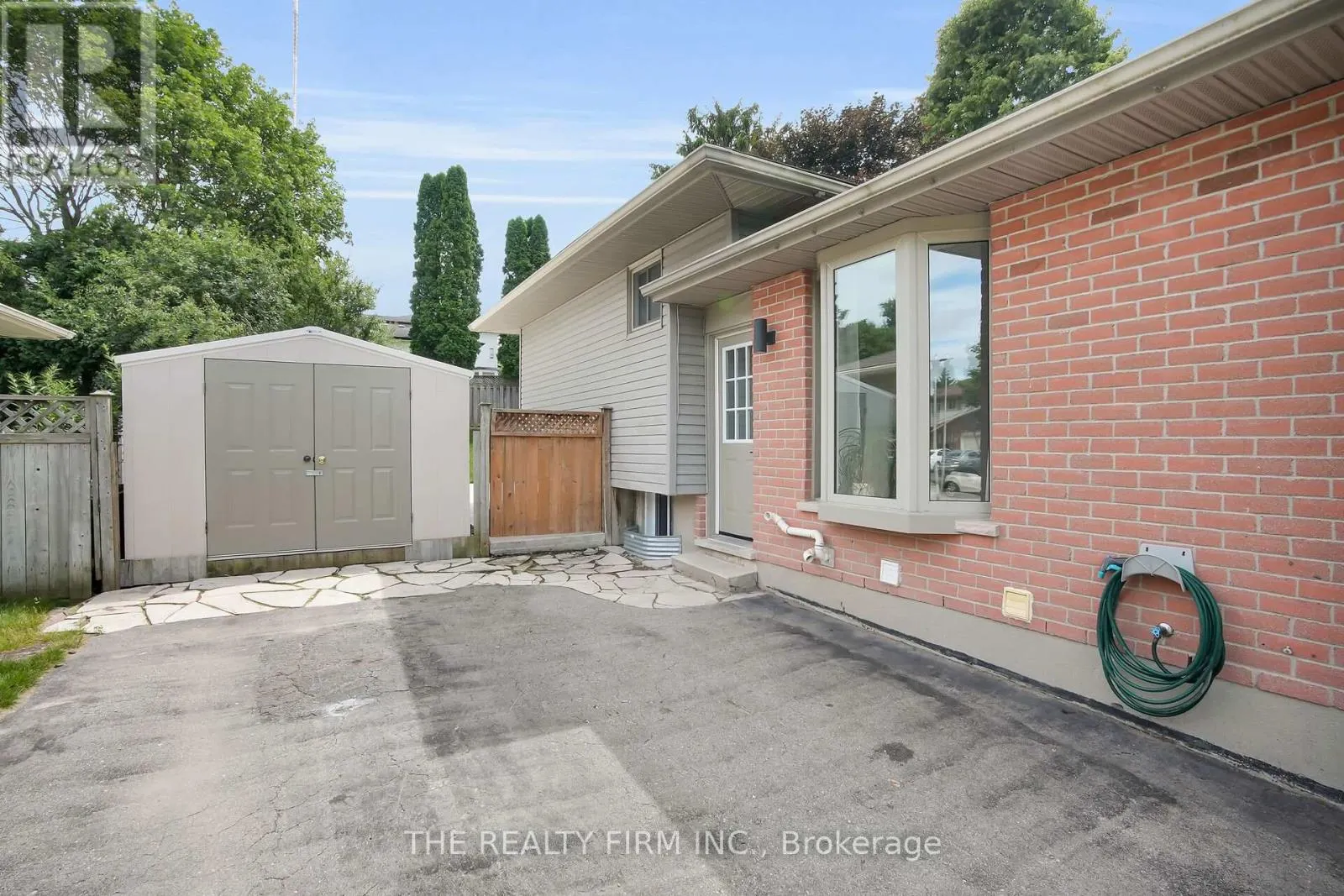 270 HIGHVIEW CRESCENT