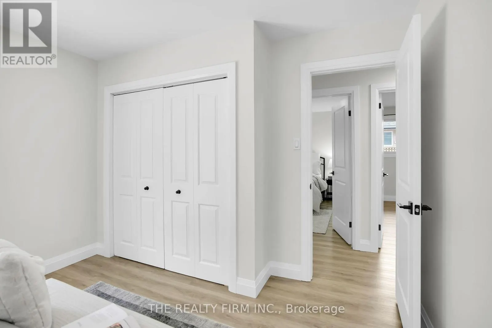 270 HIGHVIEW CRESCENT