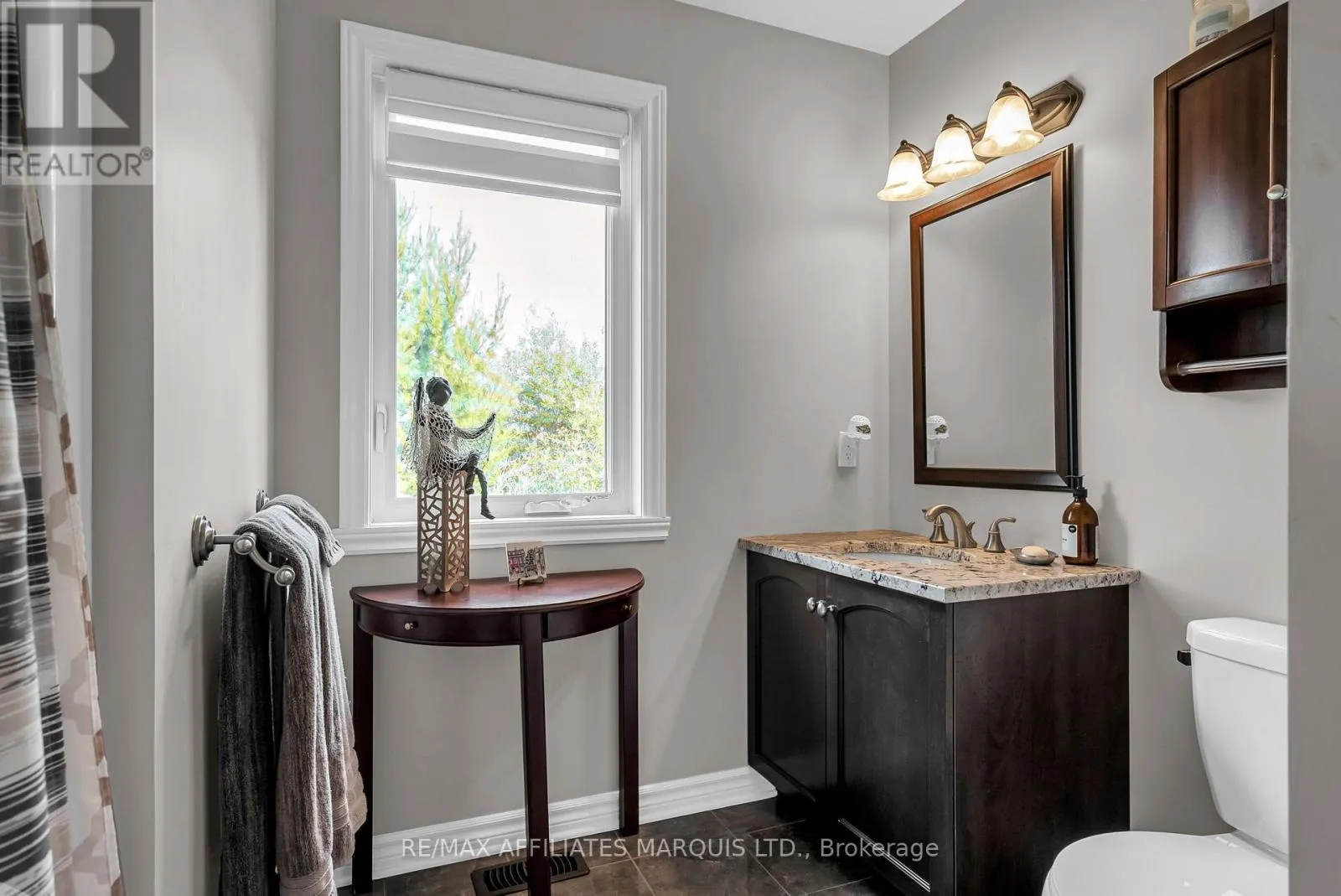 6708 YACHT BOULEVARD