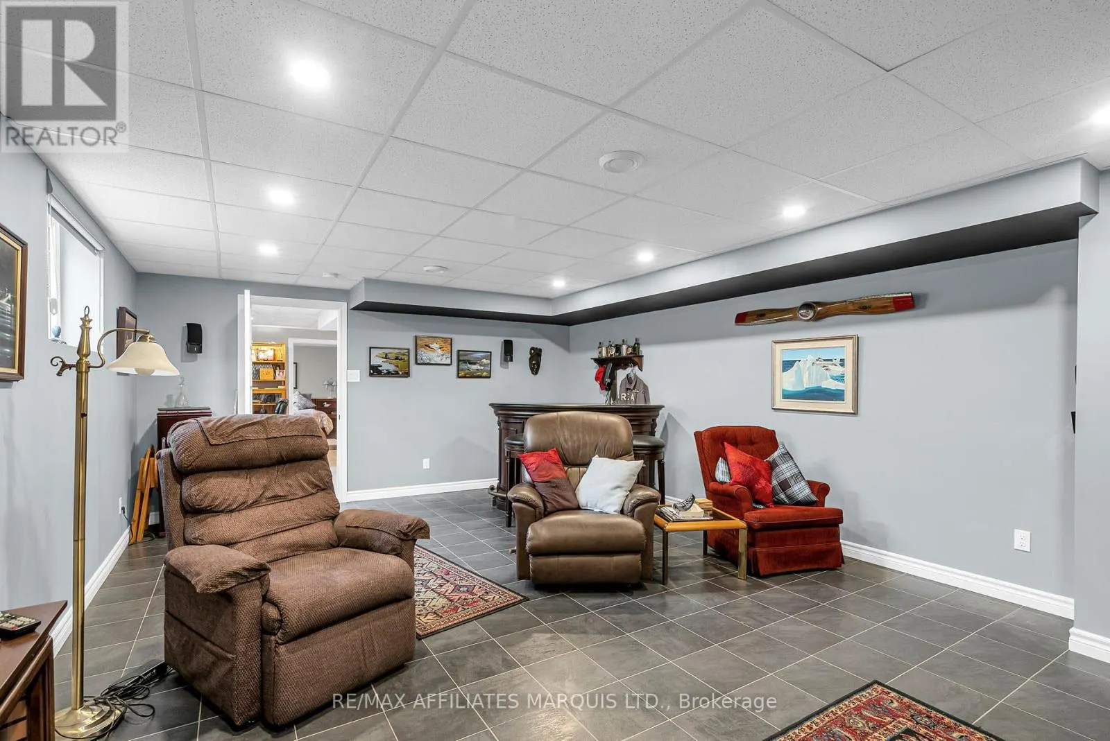 6708 YACHT BOULEVARD