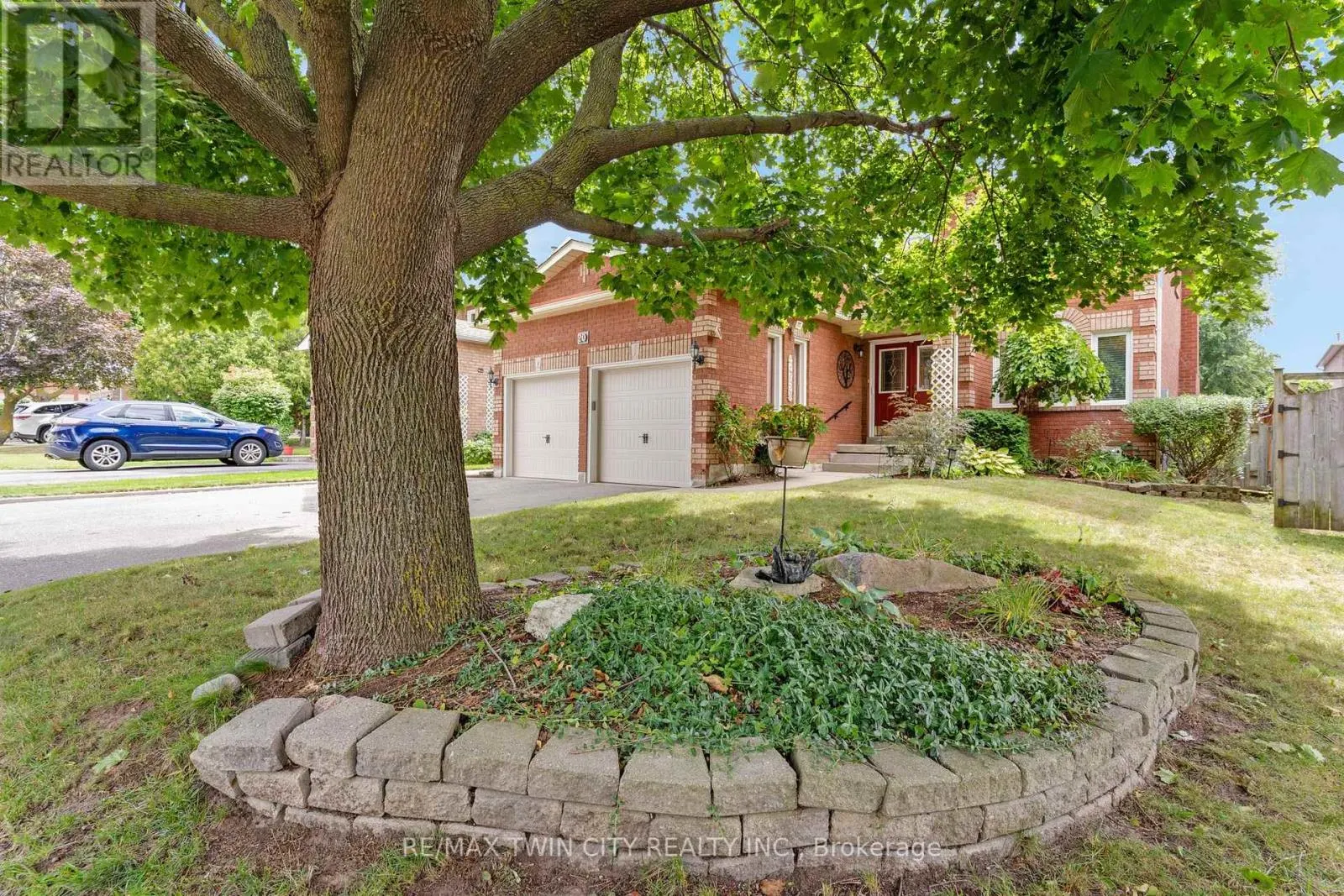 20 ANGLEROCK DRIVE