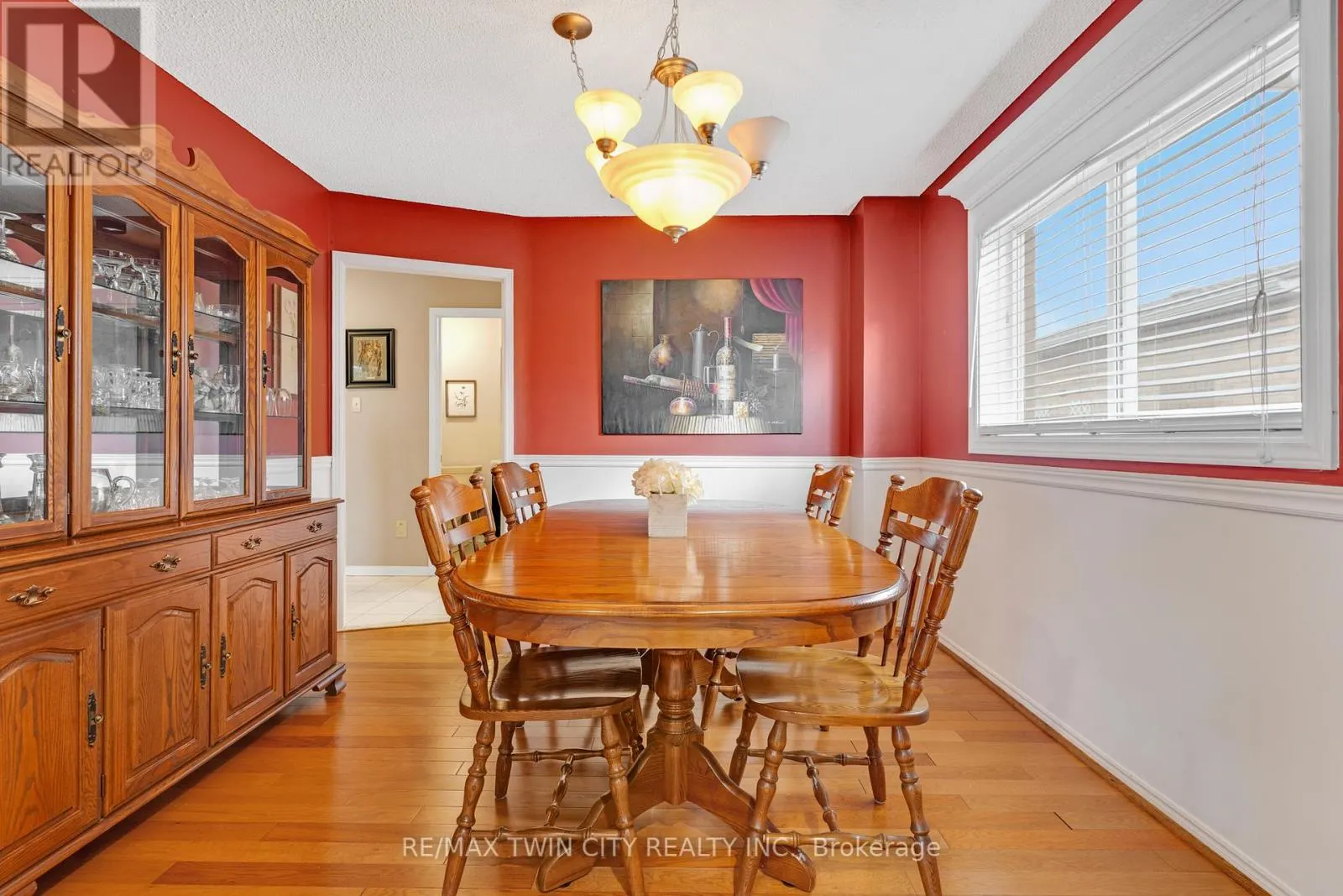 20 ANGLEROCK DRIVE