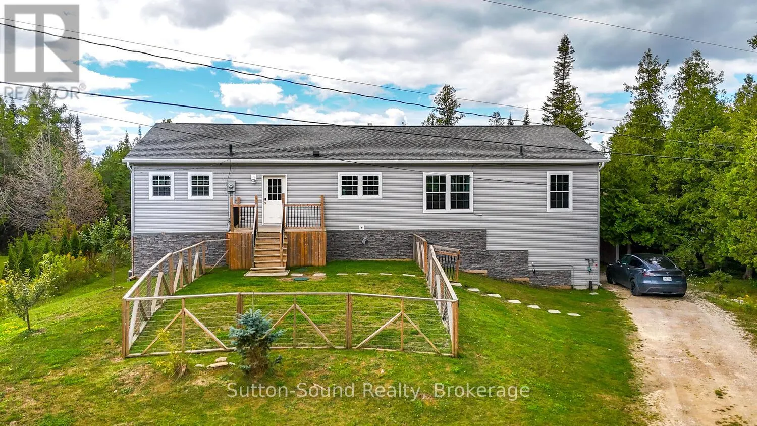 682 DORCAS BAY ROAD