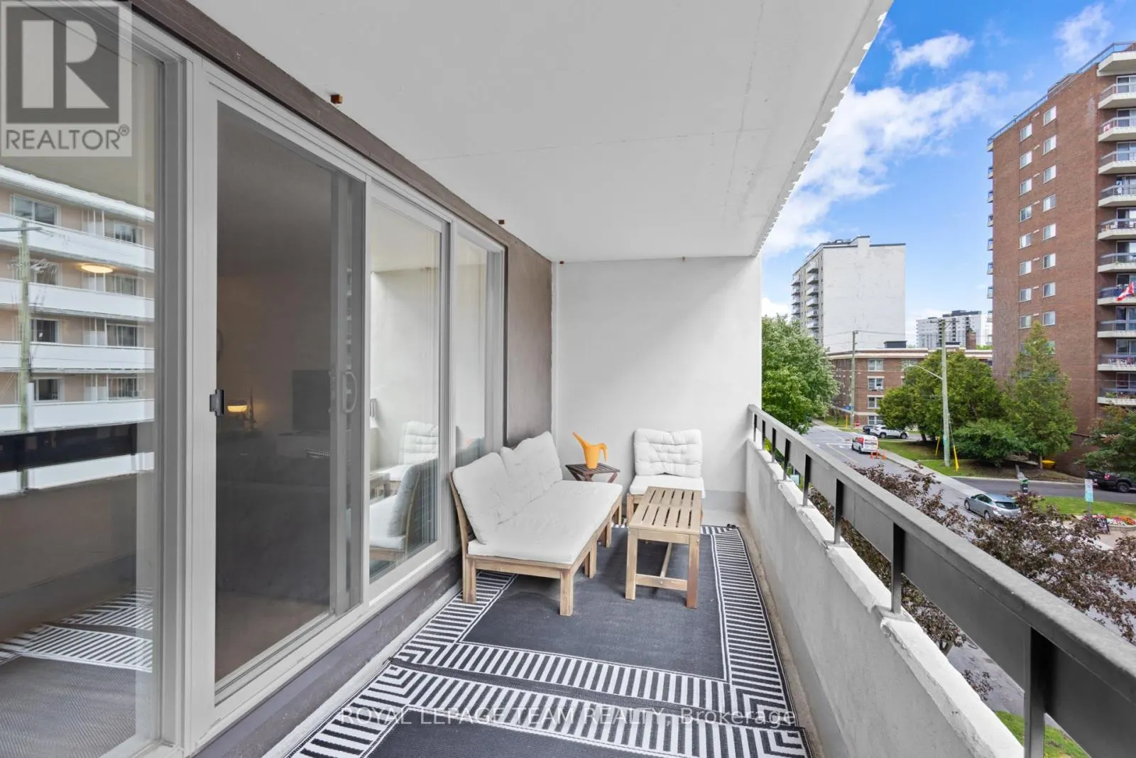 503 - 141 SOMERSET STREET W