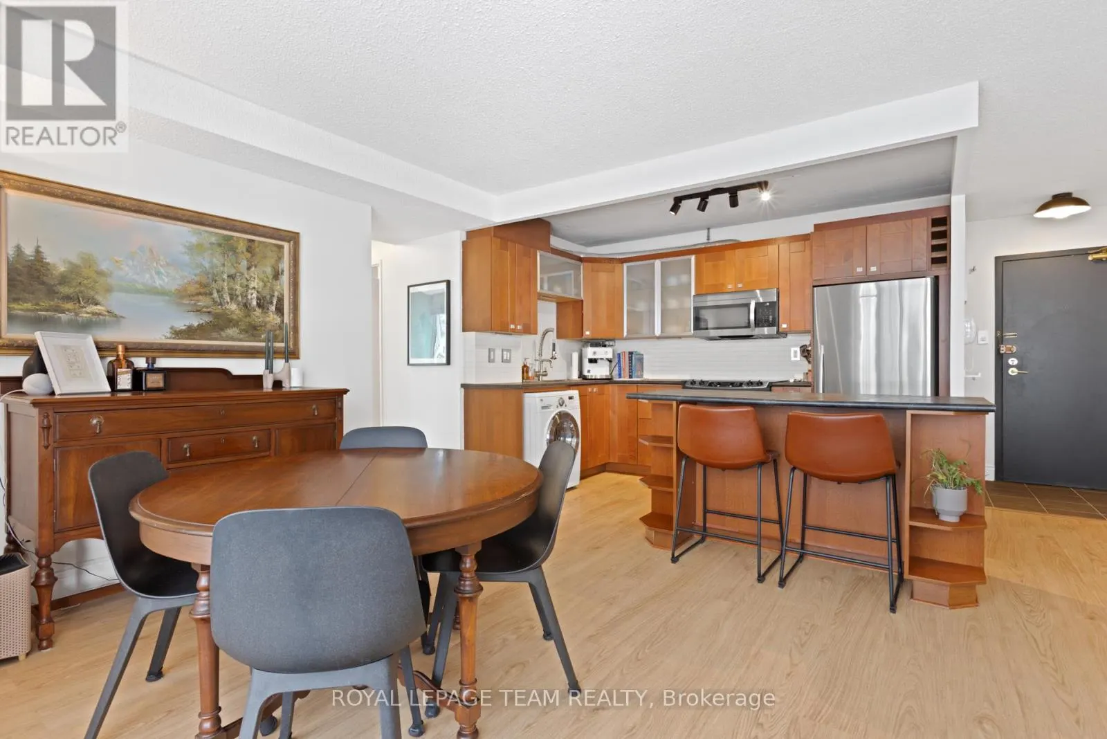 503 - 141 SOMERSET STREET W