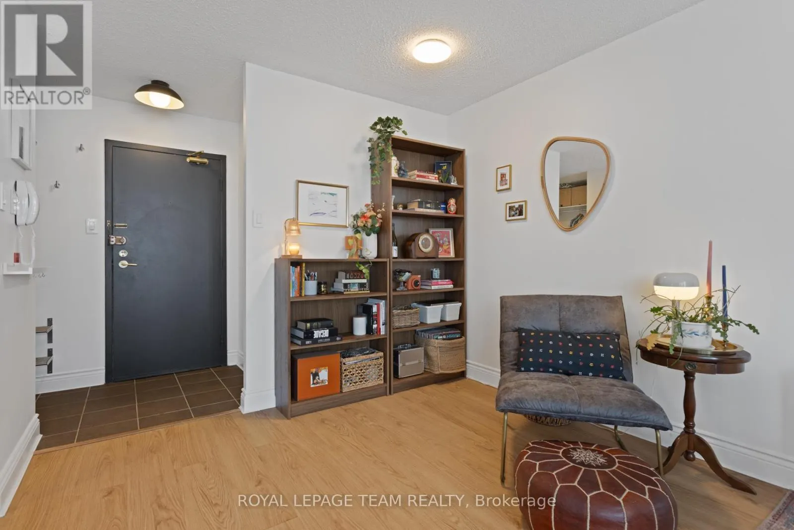 503 - 141 SOMERSET STREET W