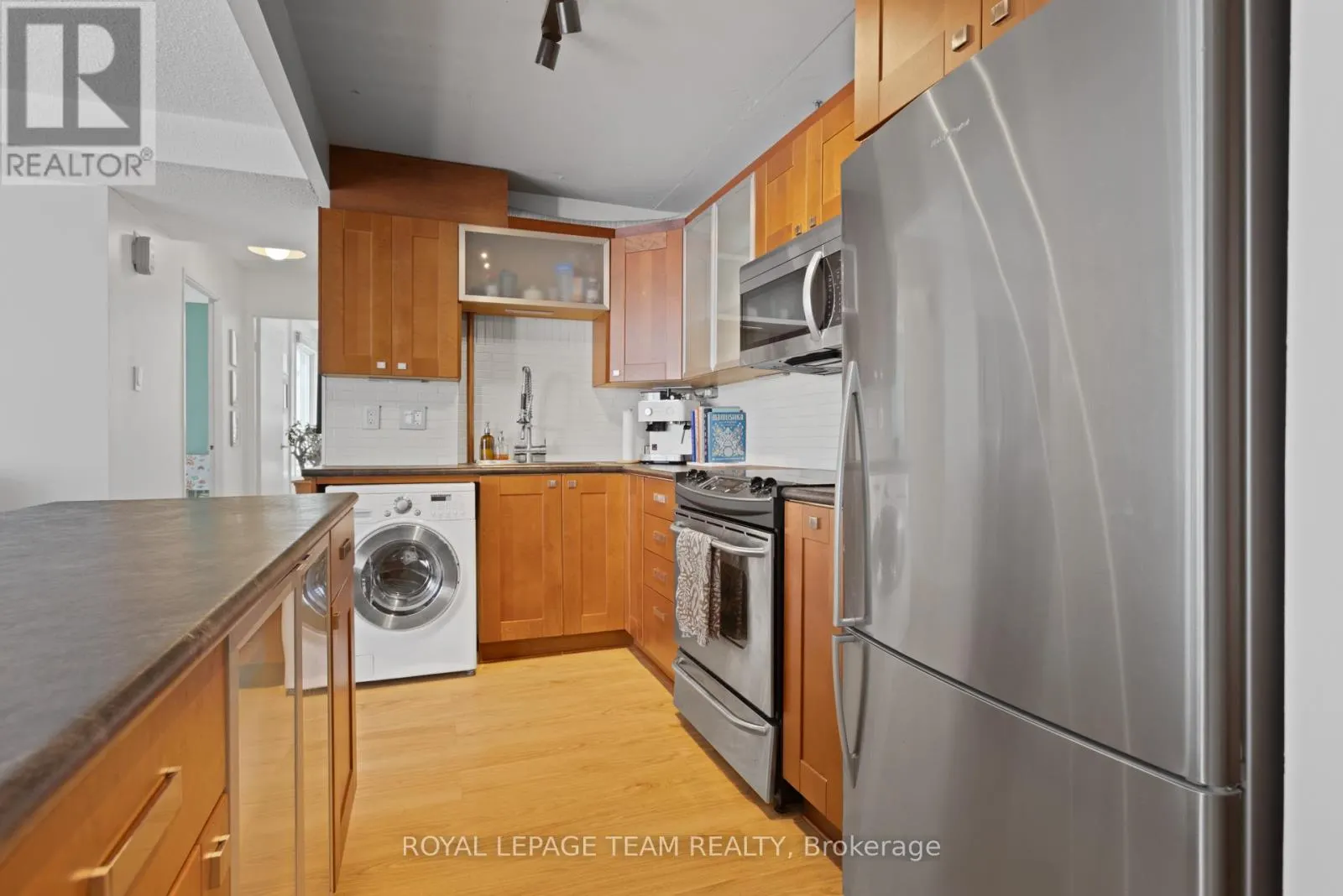 503 - 141 SOMERSET STREET W