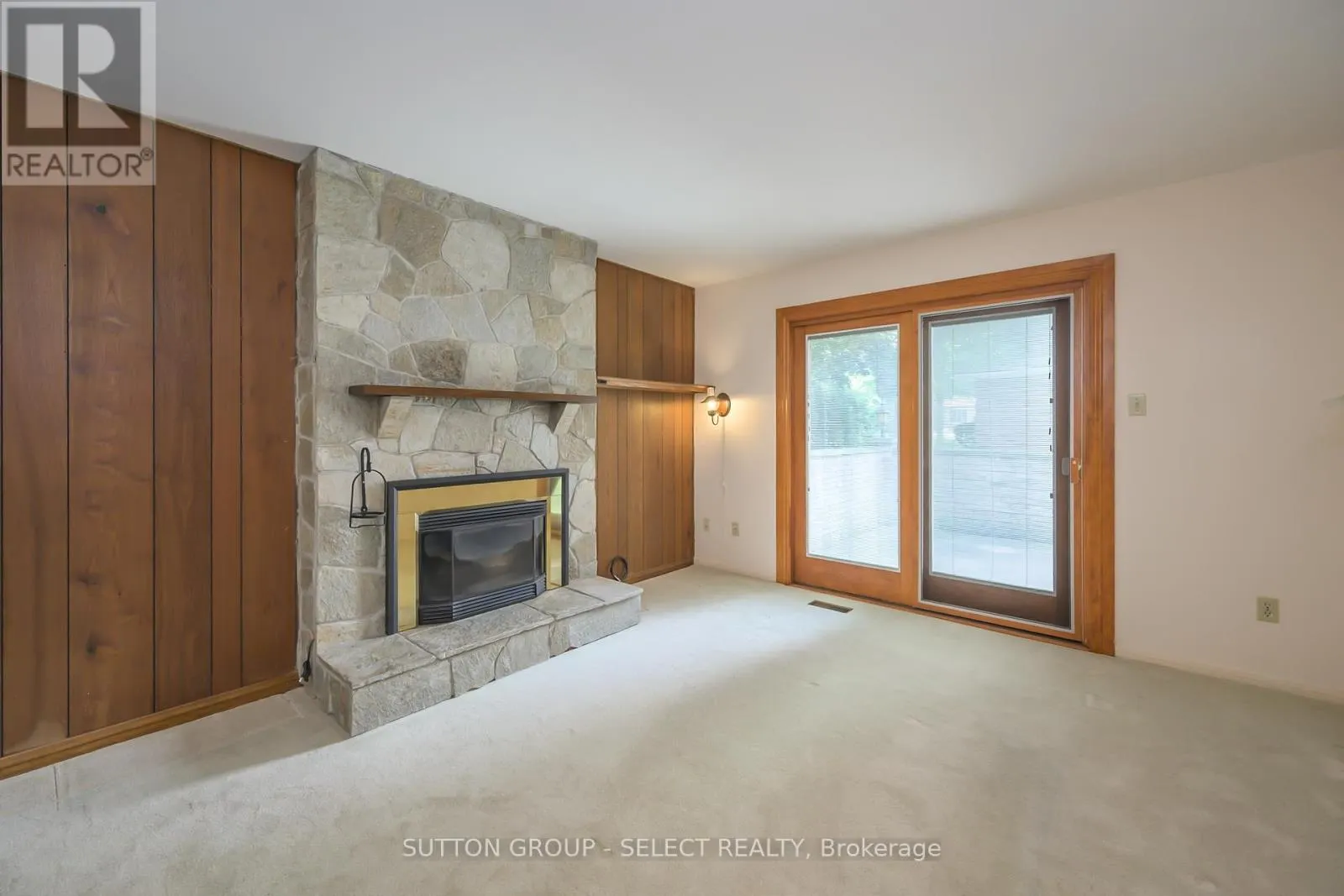 11 TANGLEWOOD AVENUE
