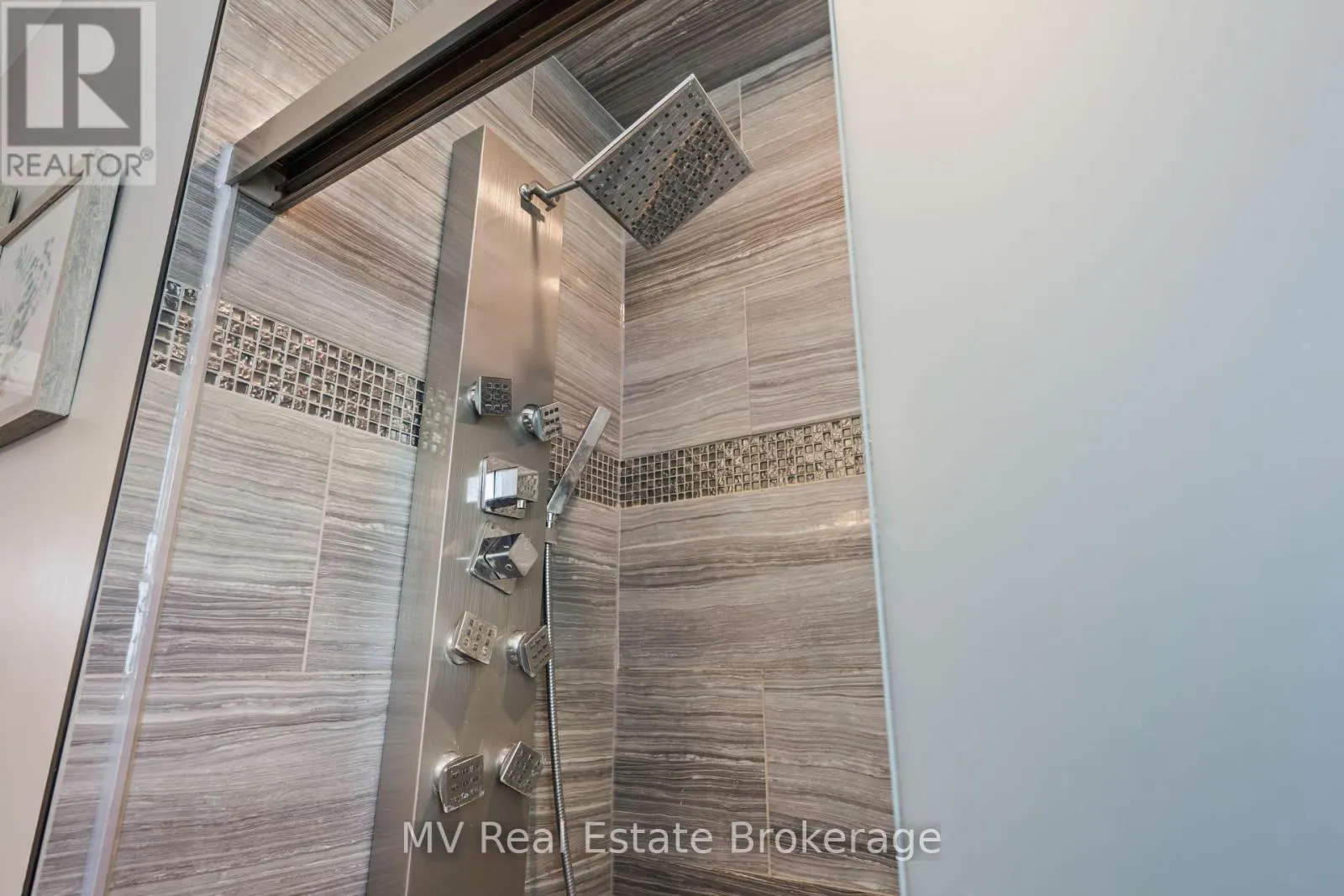 8378 WELLINGTON ROAD 22