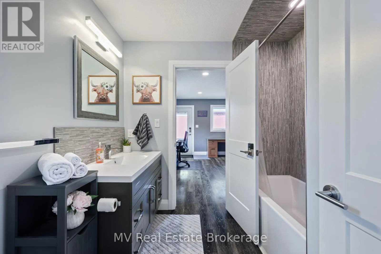 8378 WELLINGTON ROAD 22