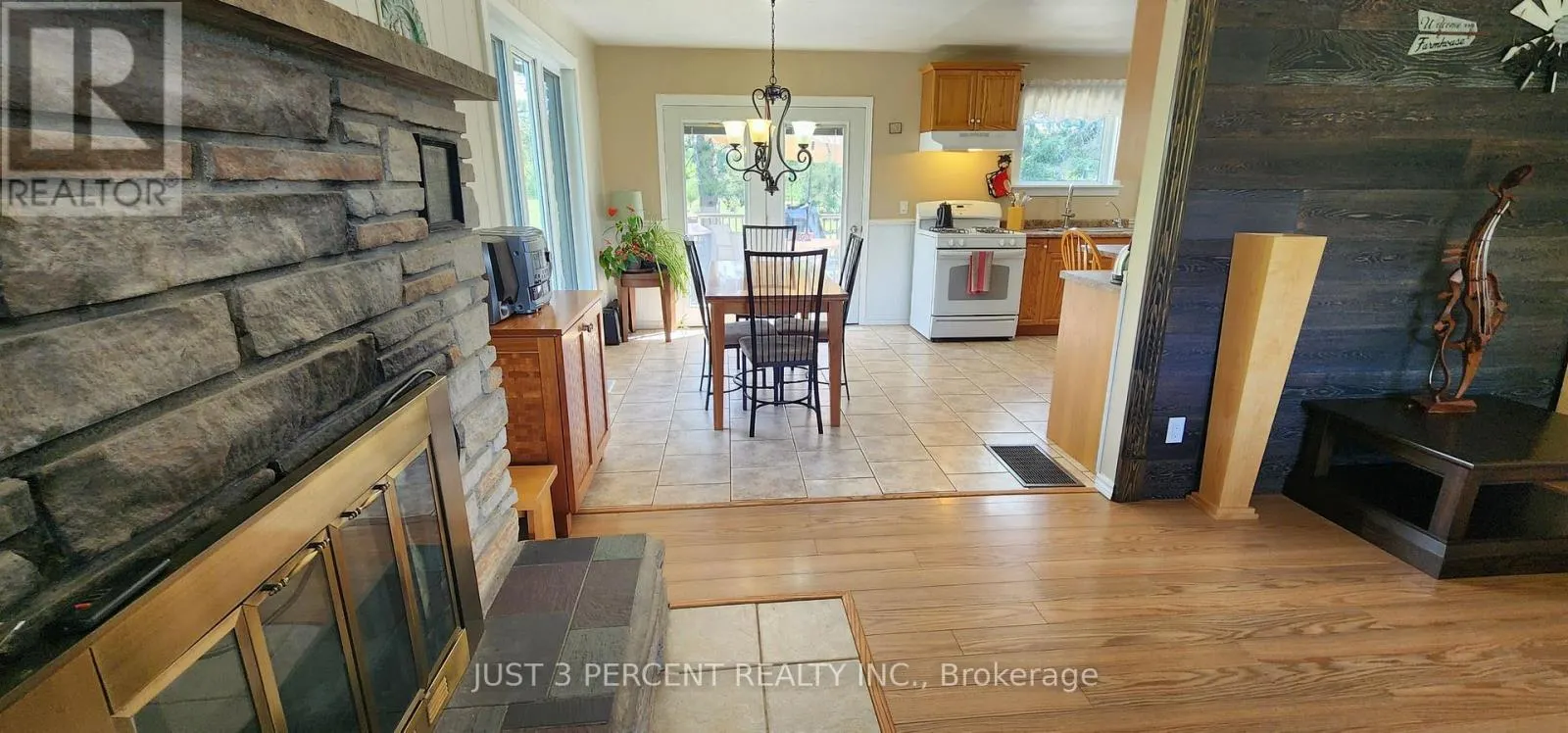 2840 DELORO ROAD